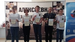 Вейделевские шахматисты приняли участие в турнире в Алексеевке