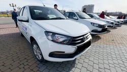 Вячеслав Гладков передал 30 новых машин в 18 ЦРБ Белгородской области