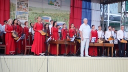 Артисты Белгородской государственной филармонии выступили в Вейделевке 22 августа