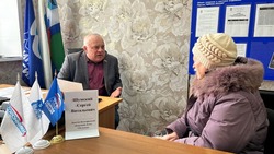 Депутат Белгородской областной Думы Сергей Шумский провёл приём граждан в Вейделевке
