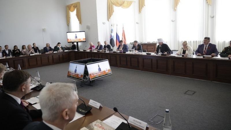 Вячеслав Гладков принял участие в заседании попечительского совета «Прохоровское поле»