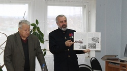 Александр Ватутин и Сергей Полонский посетили Вейделевский район