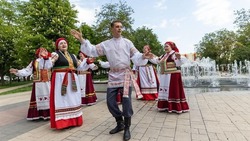 Белгородские автоклубы провели 650 культурных программ для жителей отдалённых сёл в 2024-м