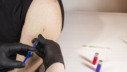Сотрудники Вейделевской больницы подвели итоги вакцинации от коронавируса на 1 ноября
