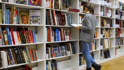 Местные депутаты приняли участие в промоакции библиотек Вейделевского района