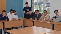Валуйские полицейские провели встречу со студентами педагогического колледжа