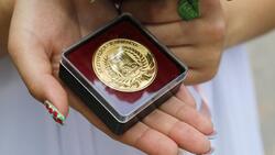 Более 900 белгородских школьников претендуют на медаль в этом году
