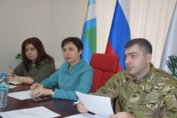 Выездной приём для ветеранов СВО и семей погибших бойцов прошёл в Вейделевском районе 