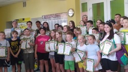 Вейделевцы посвятили Дню России соревнования по плаванию среди школьников 