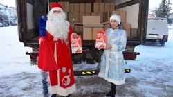 Губернаторские новогодние подарки для детей прибыли в Вейделевский район 20 декабря