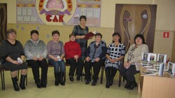 Жители села Вейделевского района встретились в библиотеке на заседании
