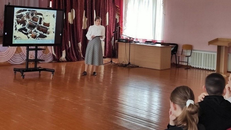 Вейделевские школьники узнали об истории и основателях Соловецкого монастыря