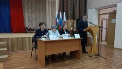 Глава администрации Вейделевского района встретилась с жителями Кубраковского поселения