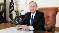 Анатолий Тарасенко покинул пост главы администрации Вейделевского района