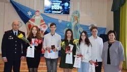 Пять юных жителей Вейделевского района получили паспорта в канун Нового года