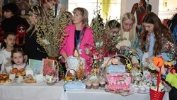 Жители и гости Вейделевского округа приняли участие в акции «Вербная ярмарка»