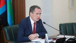 Вячеслав Гладков поручил решить все вопросы с водой до конца 2022 года