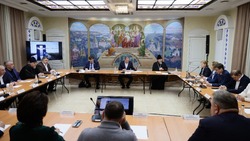 Вячеслав Гладков провёл заседание по строительству мемориала в Прохоровском районе