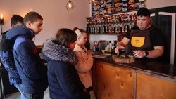 Студенты Вейделевского техникума стали участниками экскурсии в кафе «Жара»
