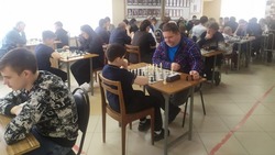 Вейделевские спортсмены поучаствовали в турнире по быстрым шахматам в Алексеевке