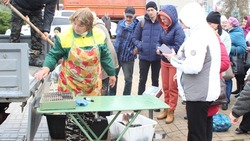 Жители и гости посёлка Вейделевка приобрели продукты на сельскохозяйственной ярмарке