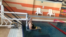 Специальный подъёмник поможет инвалидам посещать бассейн в Вейделевке