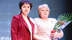 Жительница Вейделевского района получила общественную медаль «Матери участника СВО»