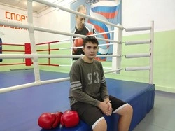 Вейделевский боксёр Анатолий Григорьев стремится победить в первенстве России 