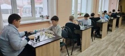 Районный турнир по быстрым шахматам среди юношей на кубок Воронковых прошёл в Вейделевке 20 ноября