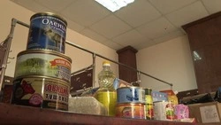 Власти Белгородской области организовали выдачу продуктовых наборов краснояружцам