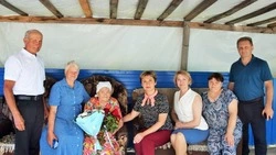 Жительница хутора Избушки Вейделевского округа Антонина Красюк отметила 90-летний юбилей 11 августа