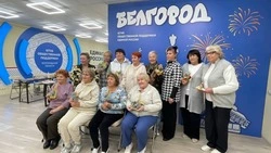 Белгородцы старшего поколения приняли участие в мастер-классе «Осенняя сказка»