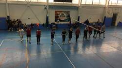 Команды мужской любительской лиги по волейболу провели соревнования в Вейделевском ФОКе