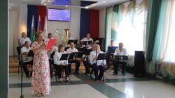 Духовой оркестр Ровеньского центра культурного развития выступил с концертом в Вейделевке