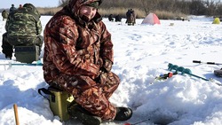 Жители Вейделевского района приняли участие в соревнованиях по зимней ловле рыбы
