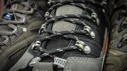 Полицейские Губкинского городского округа раскрыли кражу обуви