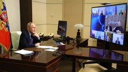 Владимир Путин назвал недопустимыми дополнительные комиссии банков по льготной ипотеке