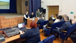 Руководитель Вейделевского района провела встречу с жителями Закутчанского поселения