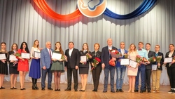 Андрей Скоч вручил сертификаты лучшим студентам года в Белгороде